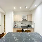 Urbanflat 173 - Beautiful Near Montparnasse * باريس