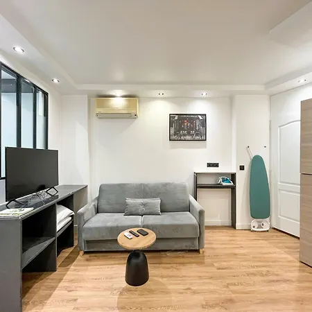 Urbanflat 173 - Beautiful Near Montparnasse *