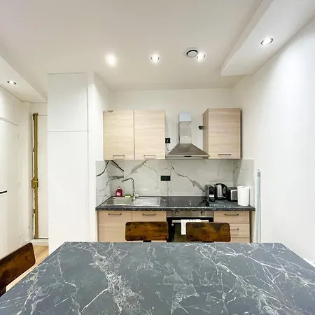 Urbanflat 173 - Beautiful Near Montparnasse * Paříž
